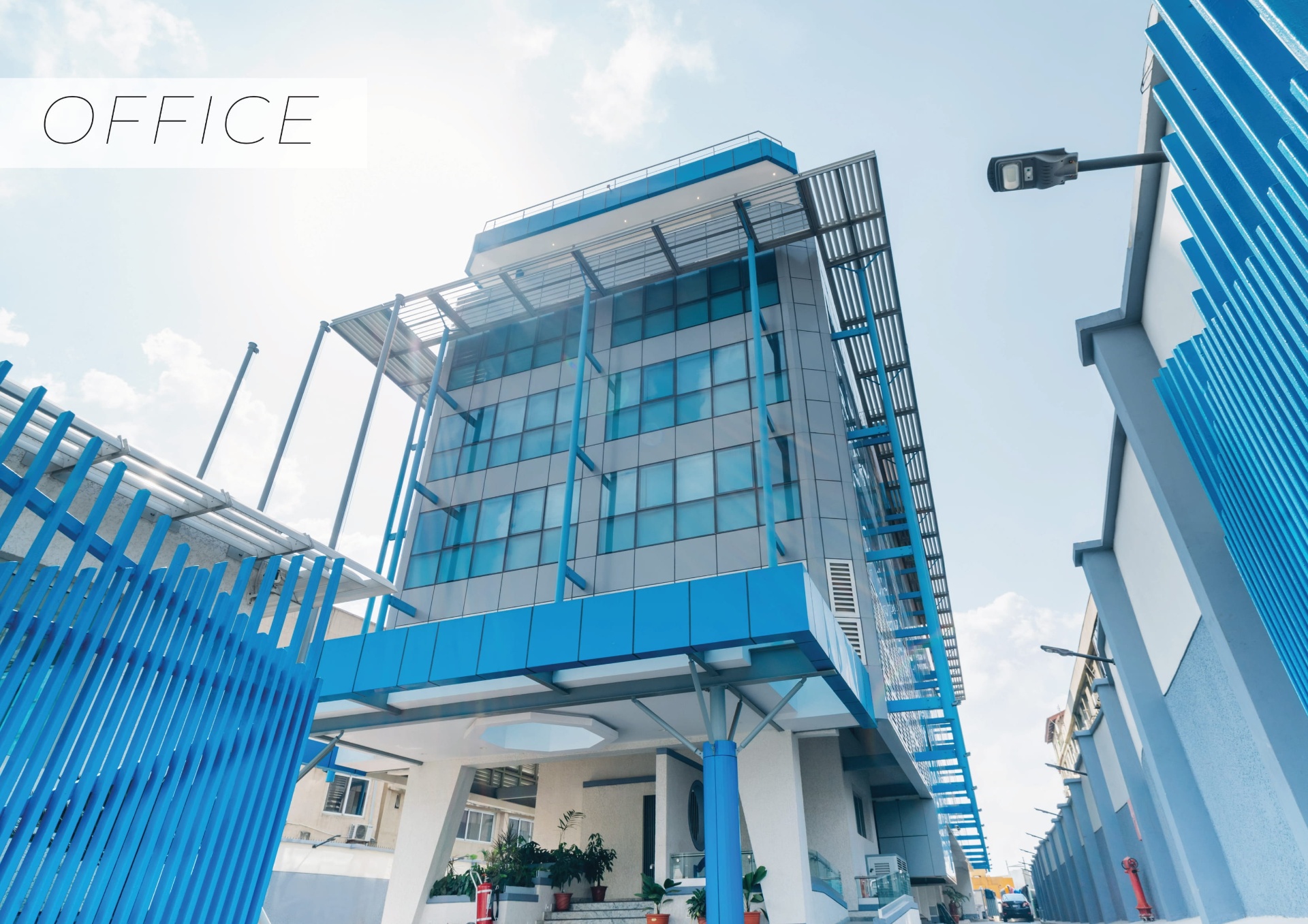 Ecolyte Lighting — Residential & Commercial Portfolio — Office 1